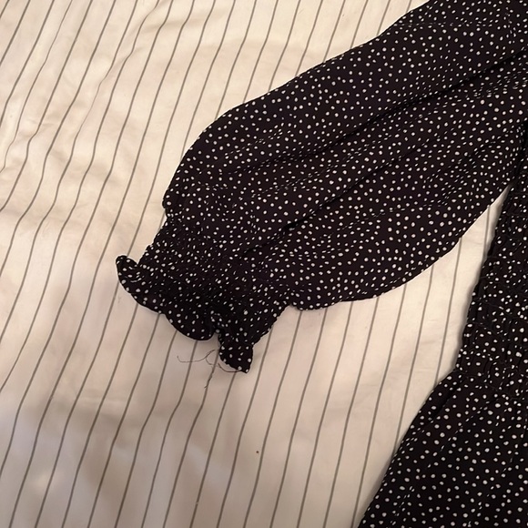 Max Studio Size Medium Polka Dot Top - Picture 3 of 5